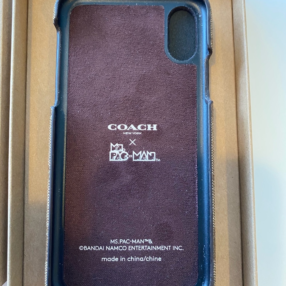 SOLD🚫Coach iPhone 📱 Case - Picture 4 of 4